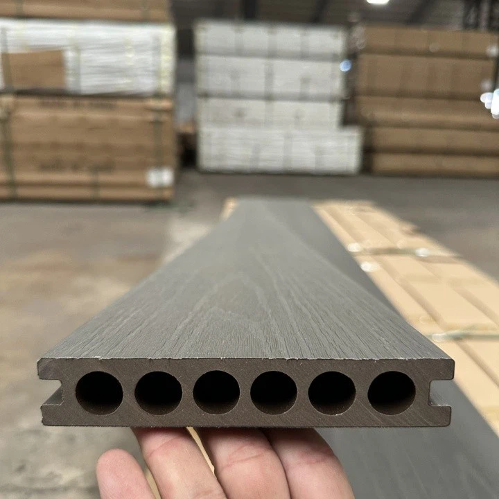 PE Materials Outdoor WPC Flooring